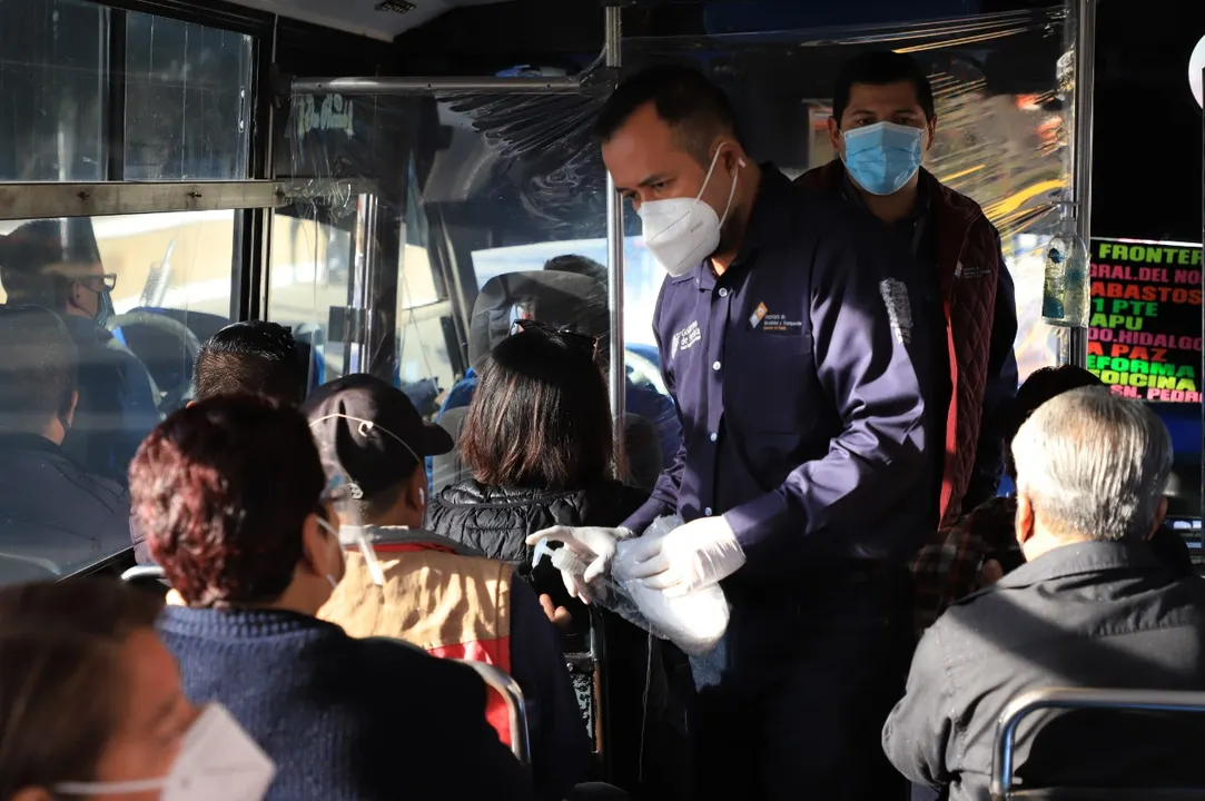 Continúa SMT con operativos de sana distancia; supervisa 9 mil unidades