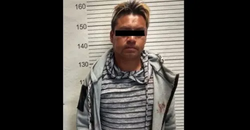 Vecinos de la colonia Álamos detienen y golpean a presunto asaltante