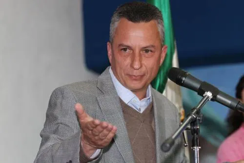 PRI pide aplicación de pruebas de confianza a funcionarios de alto nivel