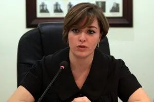 Repatria INM a seis bailarinas centroamericanas