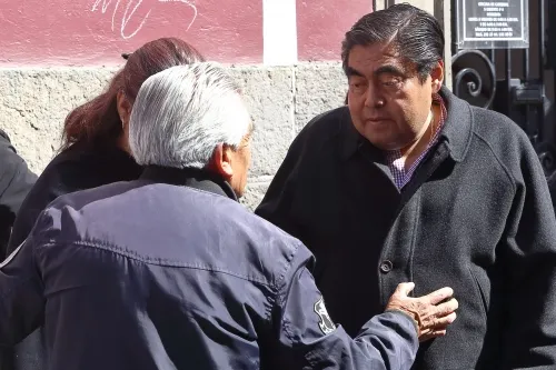 Austero y apegado a derecho, el primer informe de gobierno: MBH