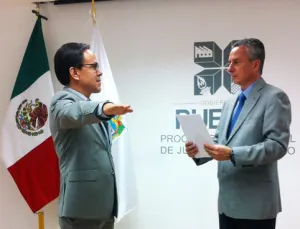 PGJ toma protesta a fiscal para el caso Chalchihuapan