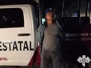 Policía Estatal detiene a hombre en presunta posesión ilegal de arma de fuego