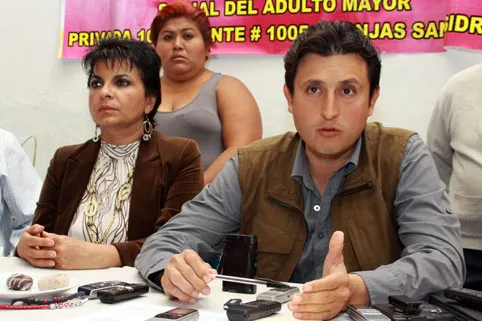 Espinosa descalifica a Etcheverry para ser candidato a alcalde