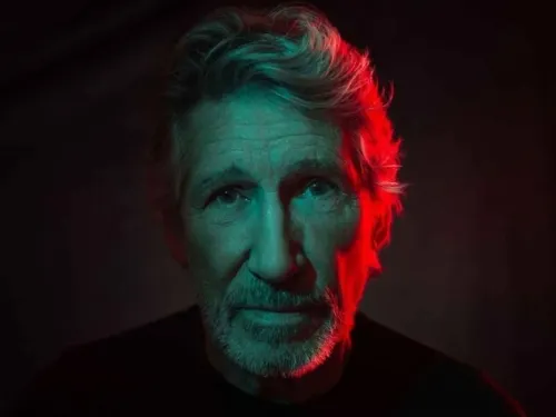 Roger Waters y David Gilmour trasladan pleito a redes