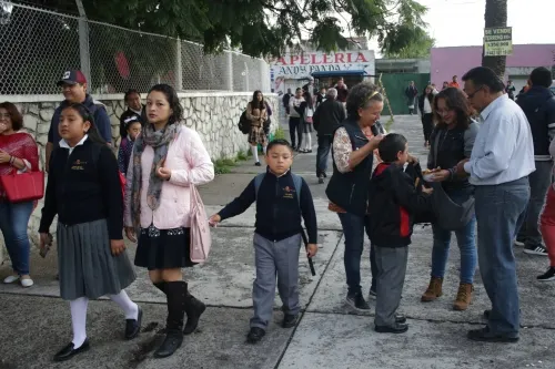 Regresan a clases 1.6 millones de alumnos en el estado