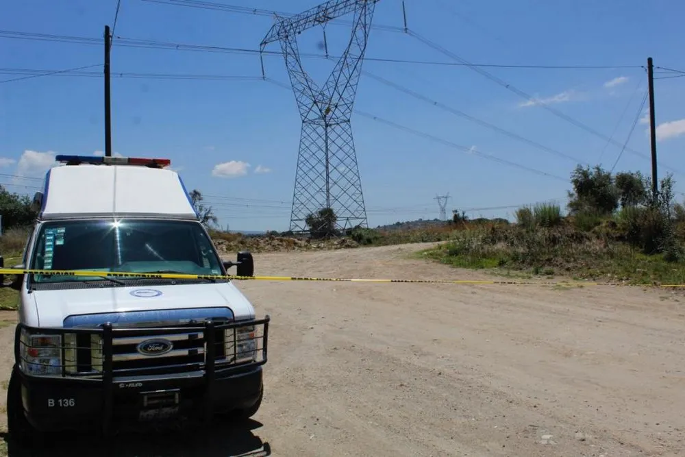 Se quemaban llantas y encuentran cuerpo calcinado