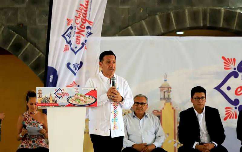 carlos-azomoza-alacio