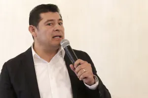 Las Mentiras de un Diputado Condenado al Lago que Arde con Fuego y Azufre