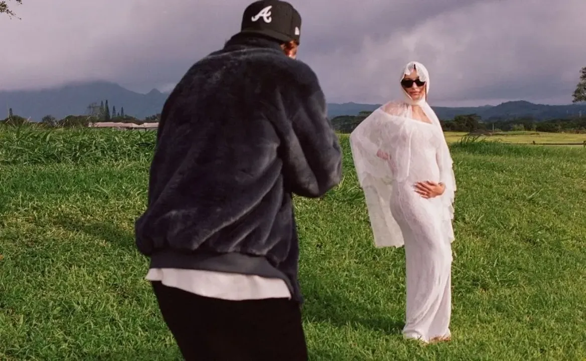 Justin y Hailey Bieber anuncian embarazo de su primer hijo