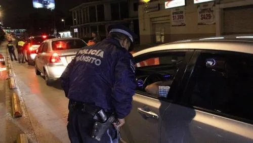 En operativo alcoholímetro remiten a 24 automovilistas al depósito vehicular