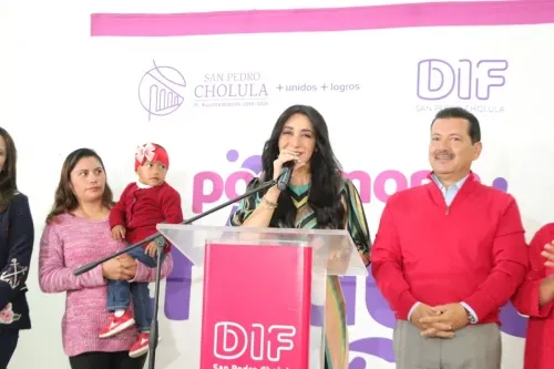 DIF Municipal de San Pedro Cholula entrega 80 equipos auditivos