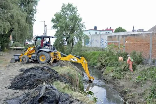 Con vasos reguladores previene inundaciones San Pedro Cholula