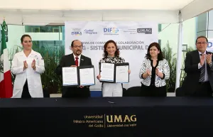 Firma SMDIF convenio de colaboración con la UMAG
