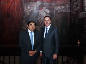 Moreno Valle se reunió con senador perredista Barbosa Huerta
