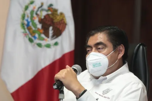 Barbosa goza de buena salud tras confirmar que su directora de Comunicación dio positivo al Covid-19