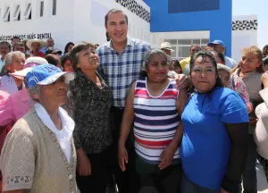 RMV visita Centro de Salud de Almecatla, en Cuautlancingo