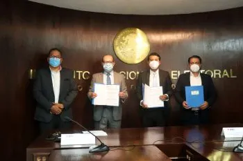 INE Puebla y Tecnológico de Libres afianzan lazos de colaboración con firma de convenio