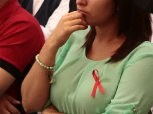 Muertes por SIDA bajan 26 % en los últimos cinco años