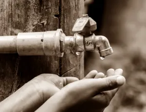 Científicos predicen la fecha en la que el mundo se quedará sin agua potable