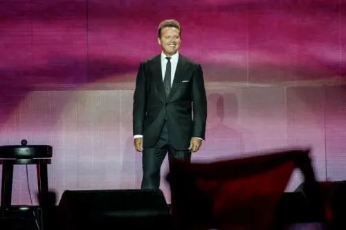 No le gusta ensayar: Exhiben poco profesionalismo y mala actitud de Luis Miguel