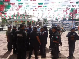 Policías de Coronango trabajan sin armas