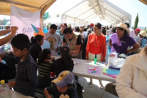 Brinda SMDIF servicios de odontología con calidad