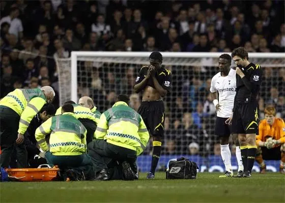 Muamba jugador del Bolton está en estado crítico