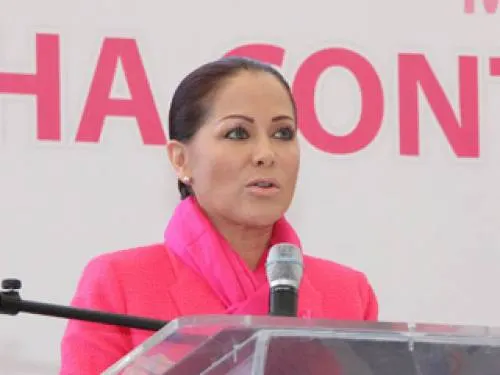 Celebra presidenta del DIF detención de implicado en ataque a familia en la México-Puebla