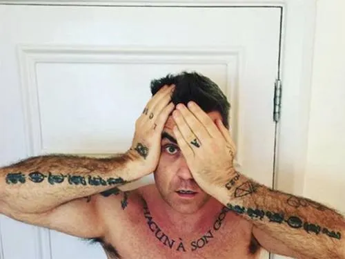 Robbie Williams es papá por tercera vez, vía vientre subrogado