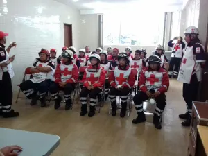 Despliega Cruz Roja 35 rescatistas a zonas afectadas por lluvias