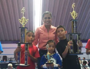 Realizan Torneo de Artes Marciales Mixtas ?Panteras Negras?