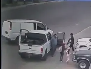 Se llevan camioneta con todo y chofer en Amozoc