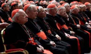 Inicia cónclave en El Vaticano para elegir al nuevo Papa