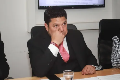 Con renuncia, Alonso Granados busca victimizarse para ocultar conductas violentas: Biestro