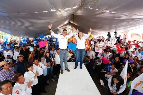 Se compromete MEA a construir centro deportivo