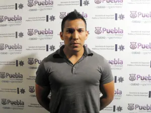 Aseguran a sujeto que habría agredido a un elemento policial
