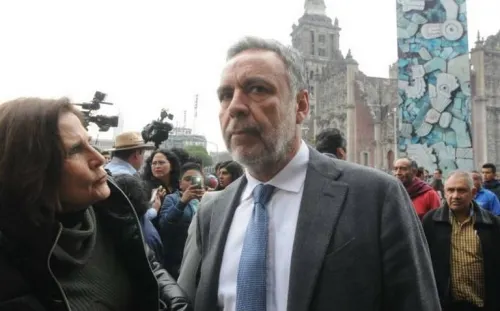 Partidos políticos y poder legislativo deben dar 2 mil mdp de su presupuesto: Morena