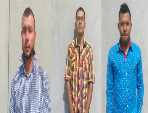 Policía Estatal detienen a tres hombres de nacionalidad colombiana por alterar el orden público