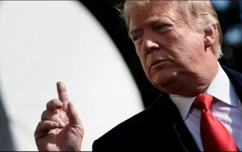 Trump insta a la OPEP a no restringir la producción de crudo