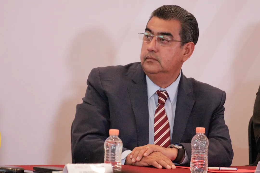 Y de pronto el gobernador Sergio Salomón se topó con Nacho Mier…