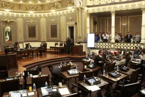 Buscan castigar con 60 años de cárcel el feminicidio en Puebla