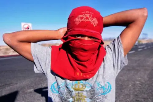 EU paga a infiltrados dentro de caravana migrante, según NBC