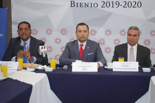 Da Colegio de Contadores voto de confianza al nuevo fiscal