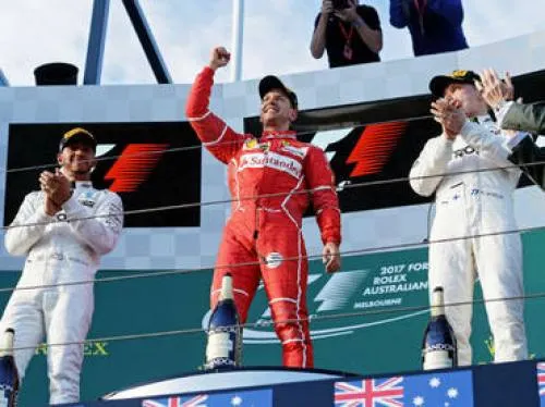 Sebastian Vettel triunfa en el Gran Premio de Australia
