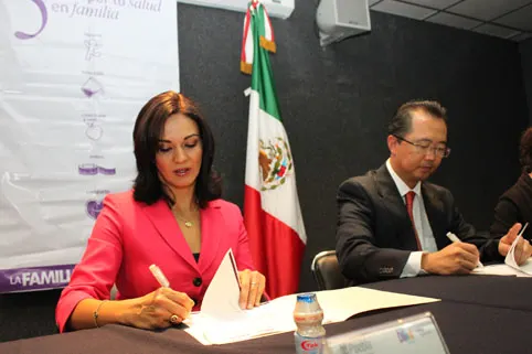 Signa SMDIF convenio con la Facultad de Medicina de la BUAP