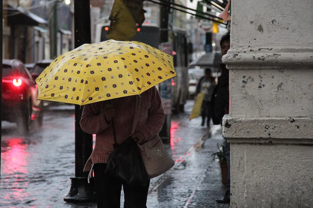 Tormenta tropical Mario provoca lluvias intensas y alerta en más de 20 estados de México