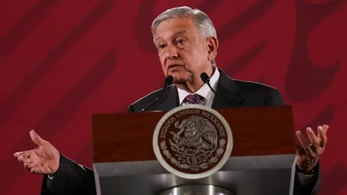 Hay más de 80 amparos contra construcción de Santa Lucía, es un sabotaje legal: AMLO