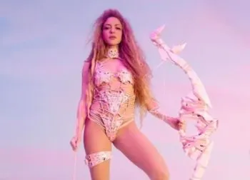 Shakira anuncia “Las mujeres ya no lloran World Tour” en Coachella