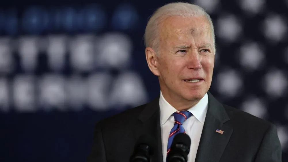 Biden prohíbe la importación de petróleo y gas ruso en Estados Unidos